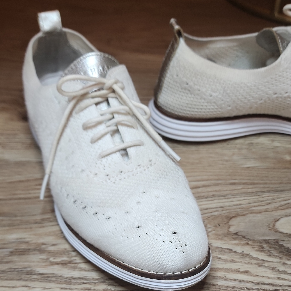 Cole Haan Grand Womens Stitchlite Wingtip Oxford Almond Toe White Tennis Shoe